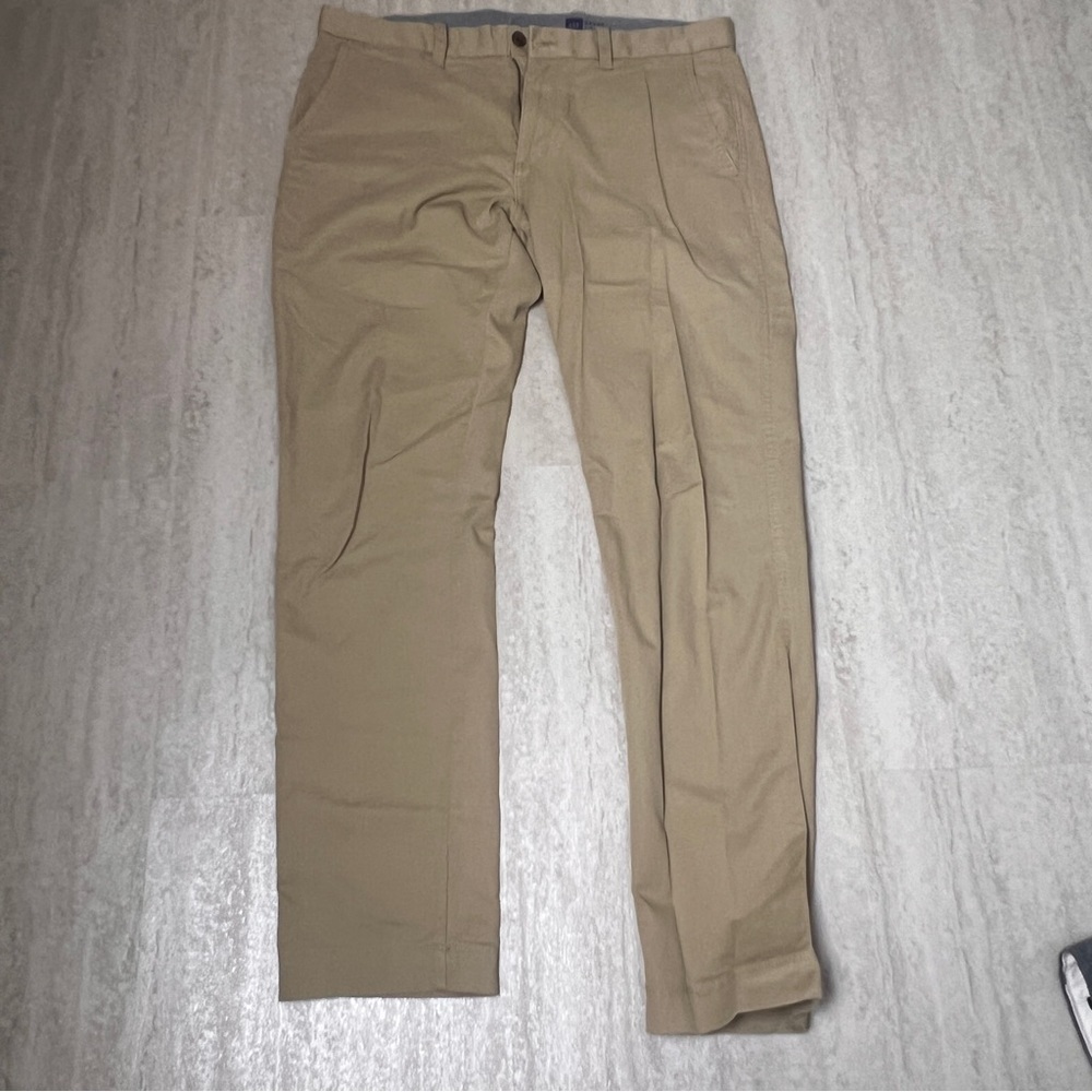 Gap chino pants trousers slacks khaki 34x32 slim